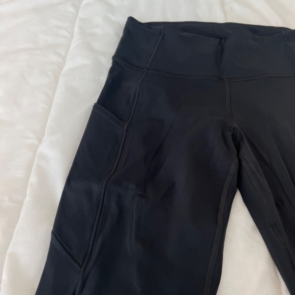 Lululemon capri pants - Picture 2 of 6